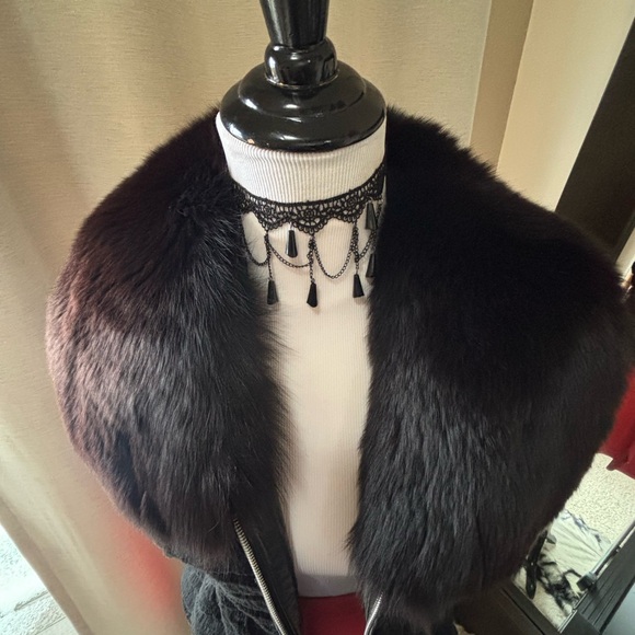 Pristine genuine mink and ostrich leather vest 🔥 - Picture 4 of 7